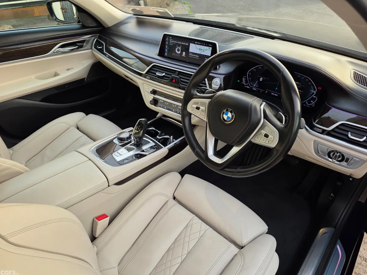 BMW 7-Series Saloon, Petrol Plug-in Hybrid, 2020, Blue