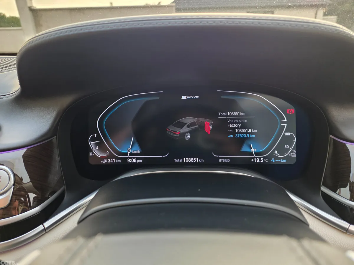 BMW 7-Series Saloon, Petrol Plug-in Hybrid, 2020, Blue