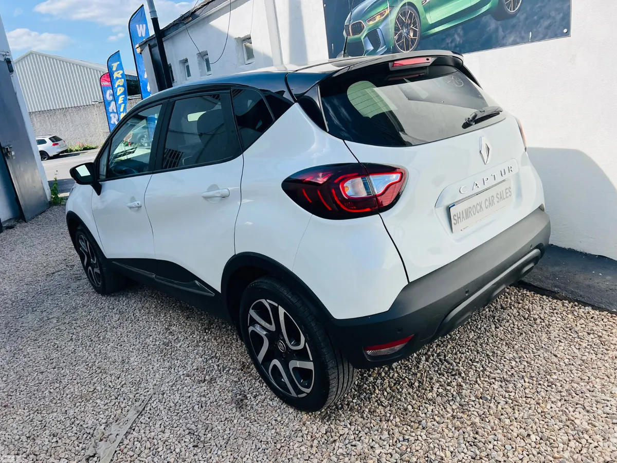 Renault Captur Hatchback, Diesel, 2019, White