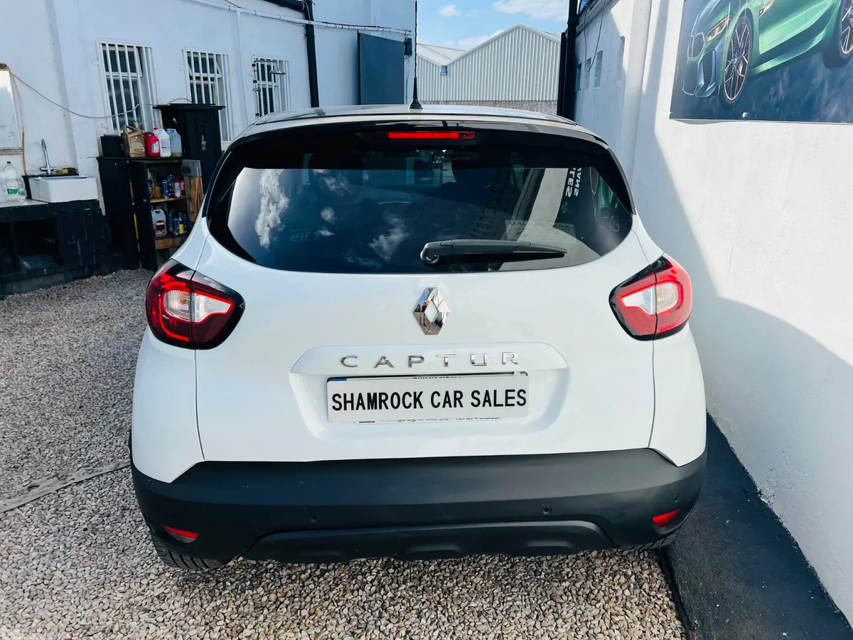 Renault Captur Hatchback, Diesel, 2019, White