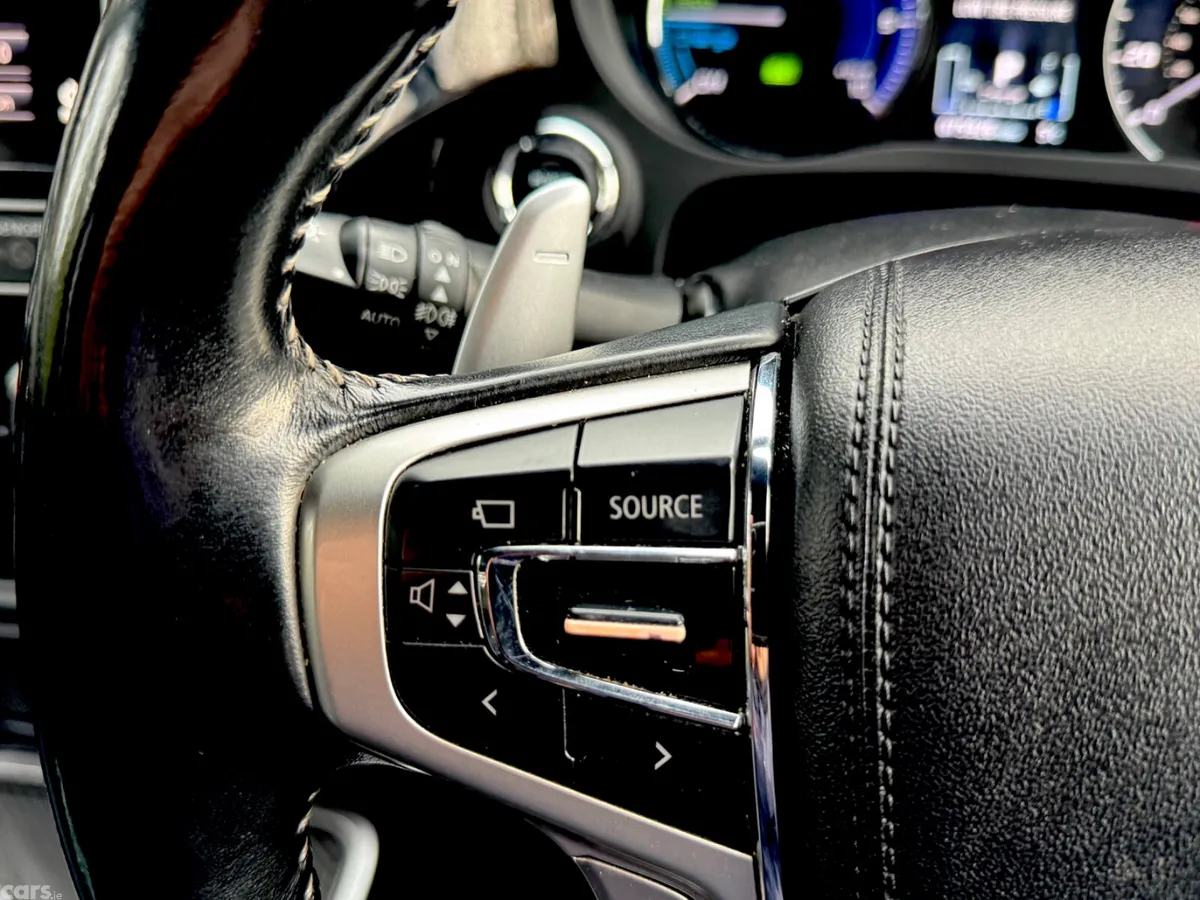 Mitsubishi Outlander SUV, Petrol Plug-in Hybrid, 2019, Grey
