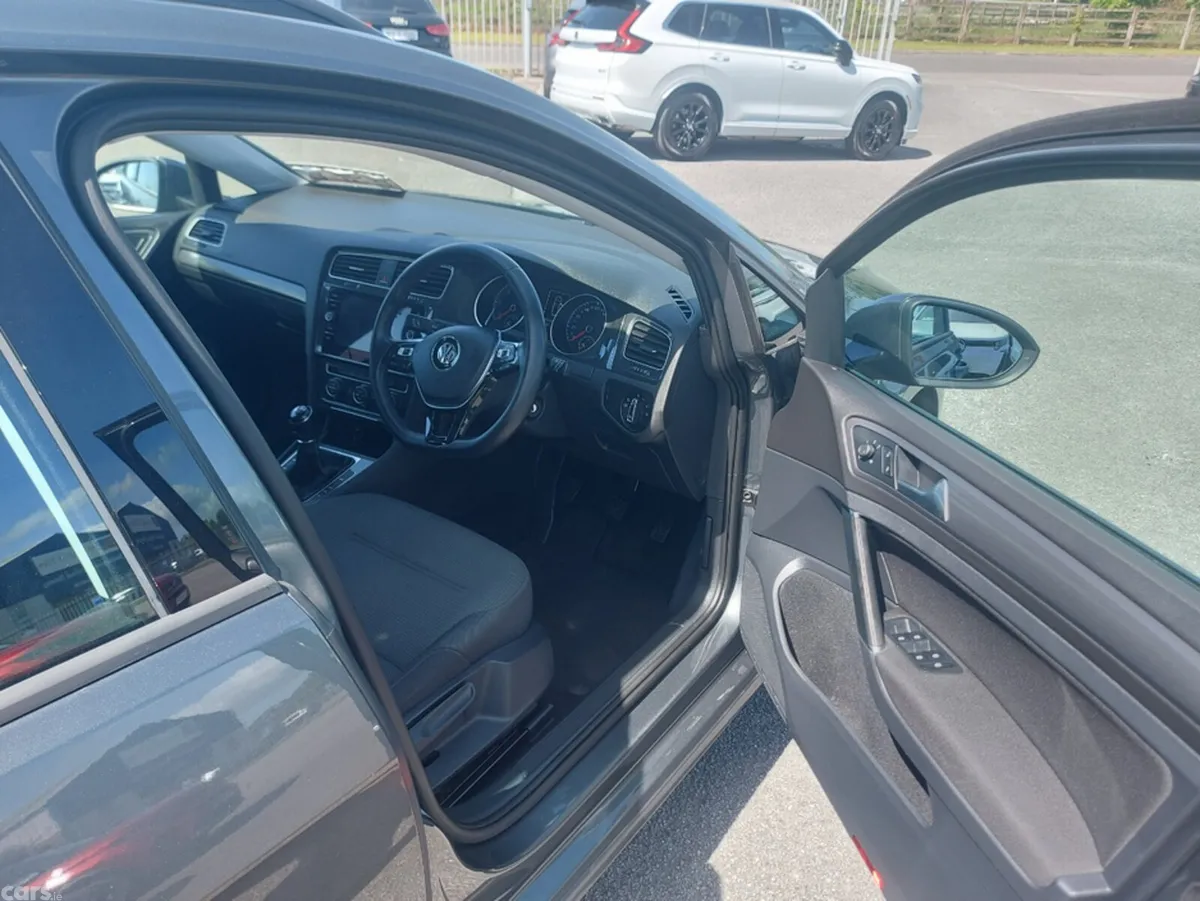 Volkswagen Golf Hatchback, Diesel, 2018, Grey