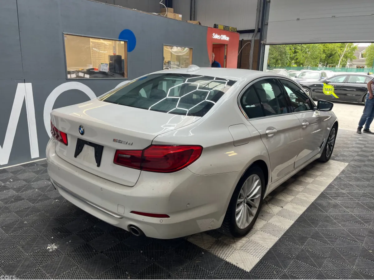 BMW 5-Series Saloon, Diesel, 2019, White