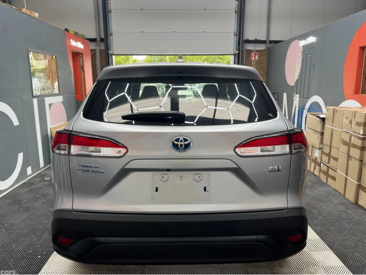 Toyota Corolla SUV, Petrol Hybrid, 2022, Grey