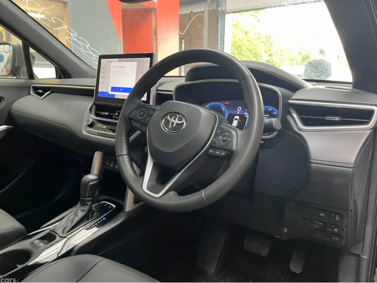 Toyota Corolla Cross SUV, Petrol Hybrid, 2024, Black