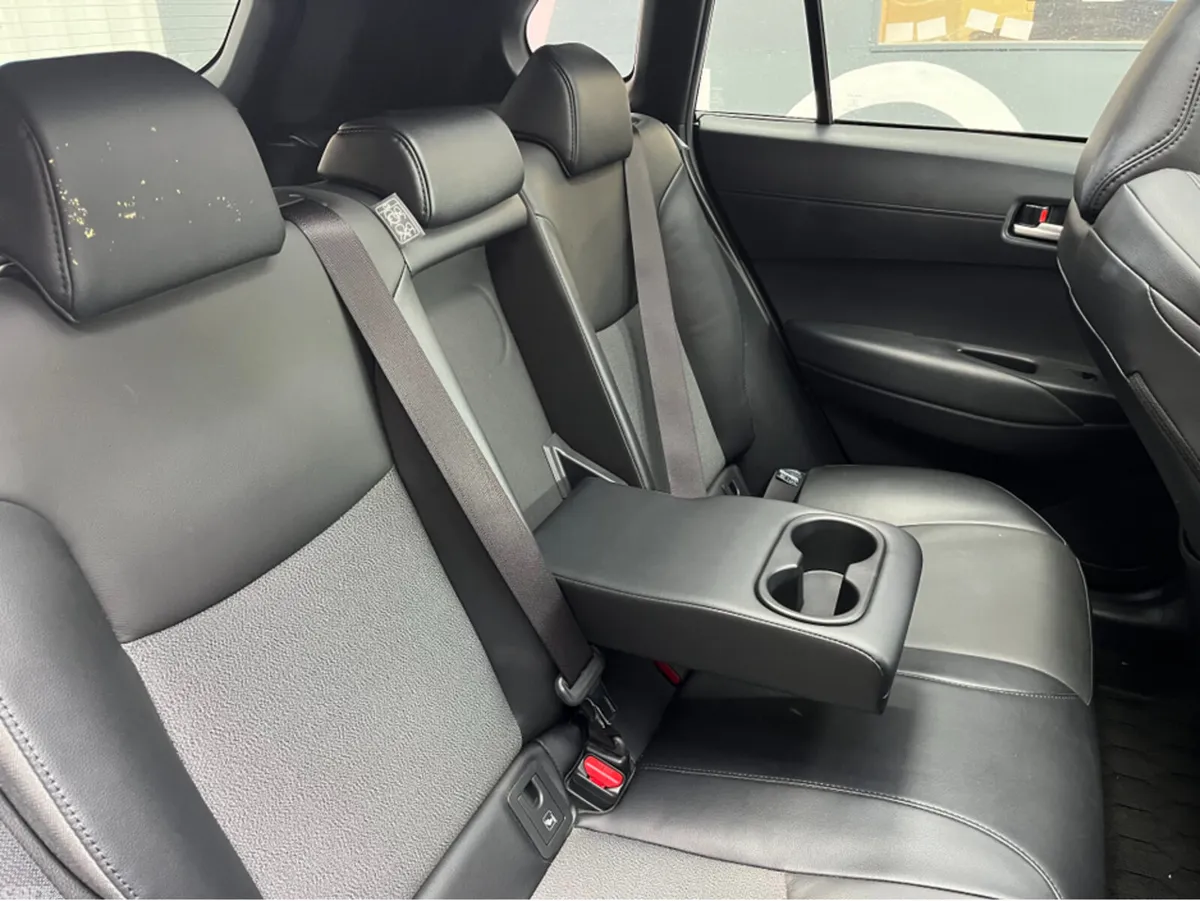 Toyota Corolla Cross SUV, Petrol Hybrid, 2024, Black