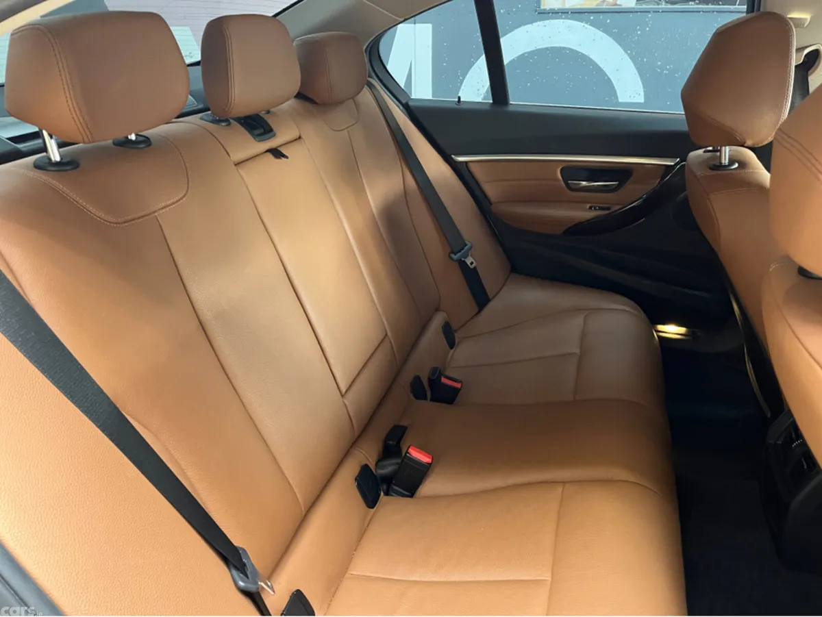 BMW 3-Series Saloon, Diesel, 2018, White