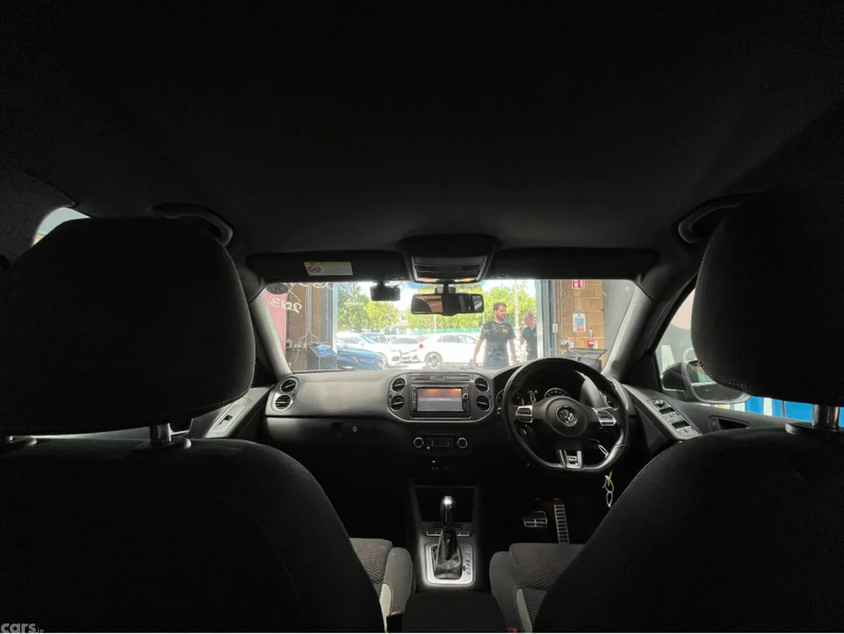 Volkswagen Tiguan SUV, Petrol, 2013, Black