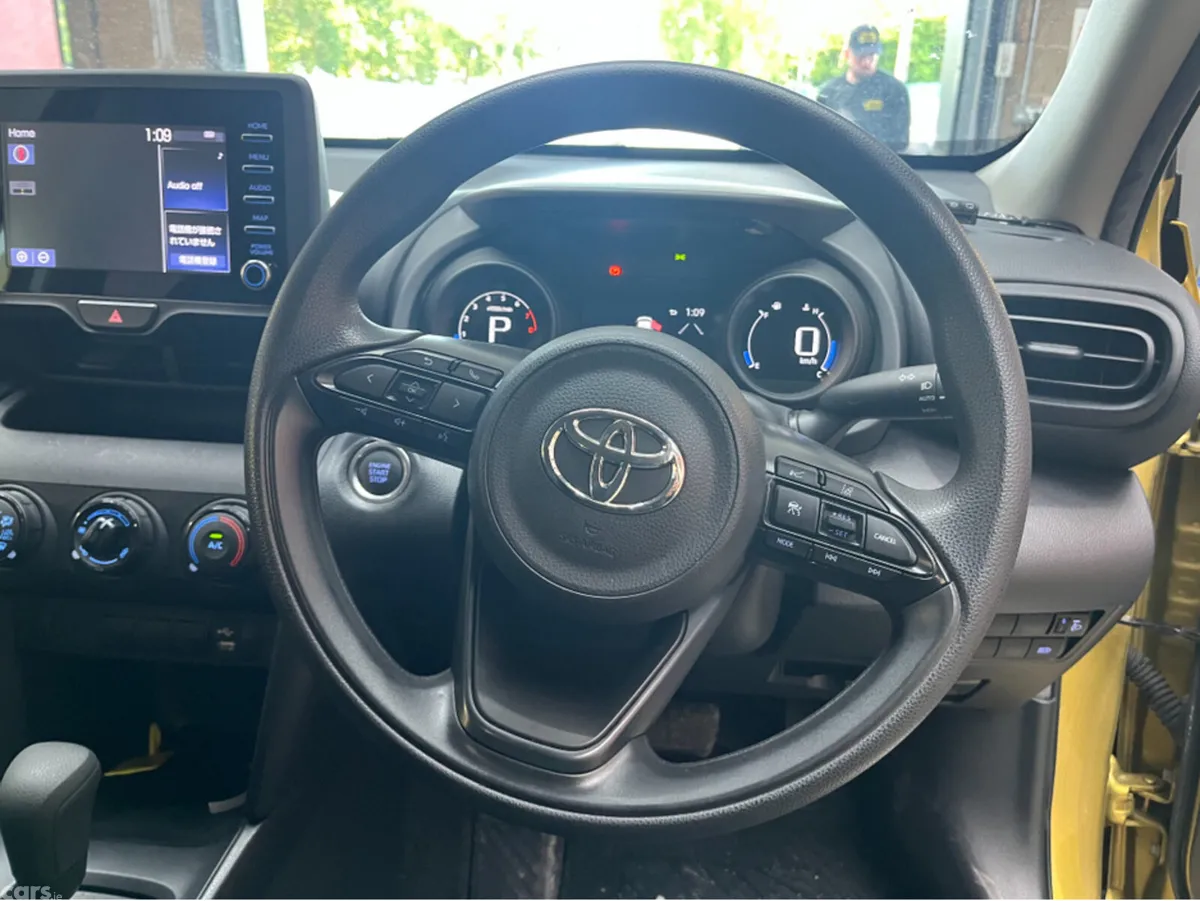 Toyota Yaris Cross SUV, Petrol, 2021, Yellow