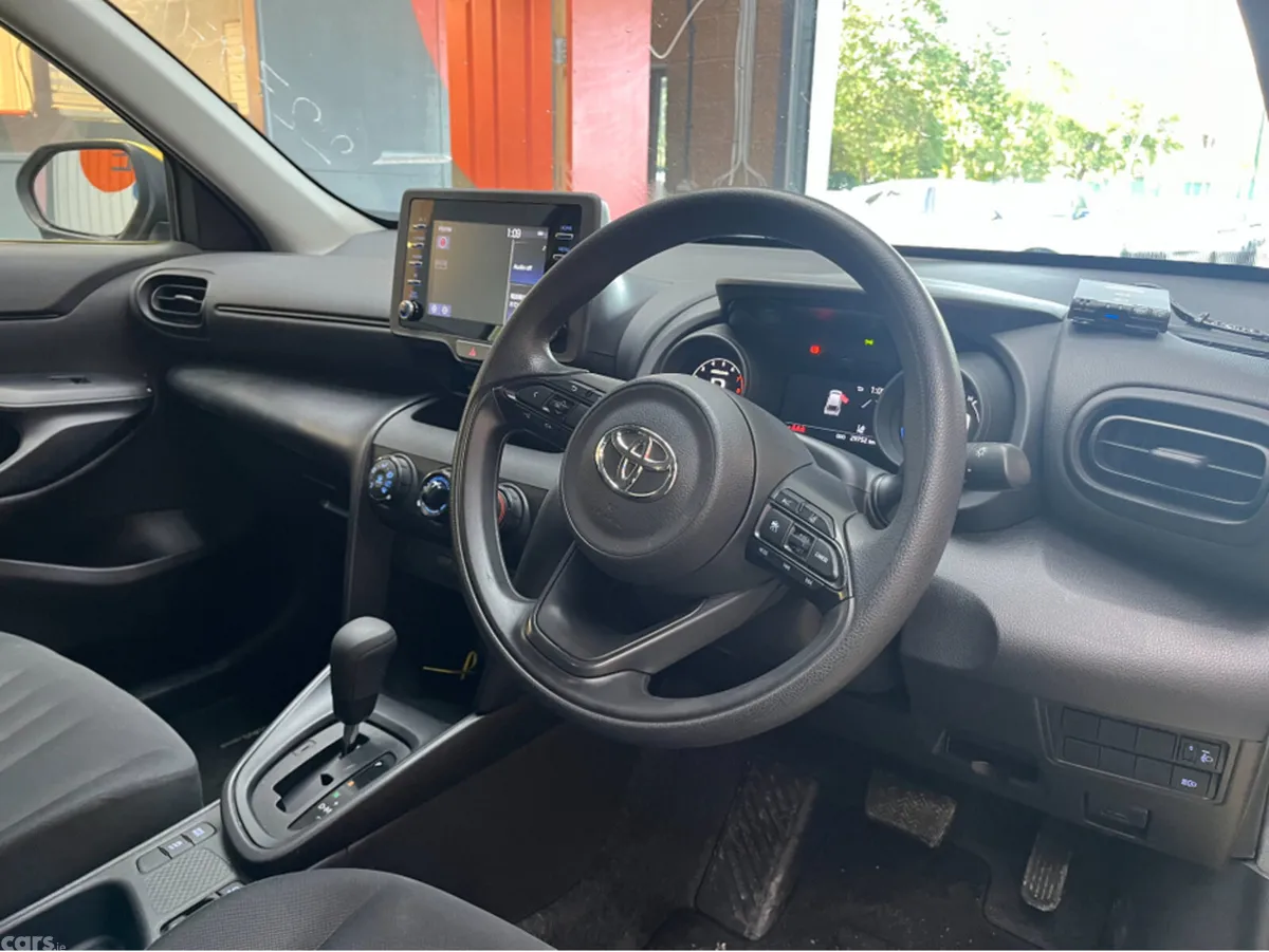 Toyota Yaris Cross SUV, Petrol, 2021, Yellow