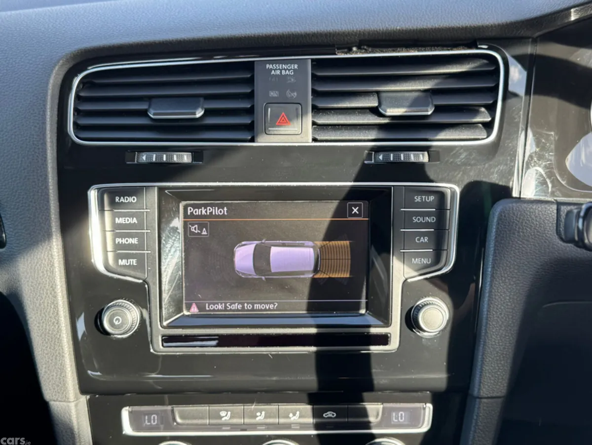 Volkswagen Golf Hatchback, Petrol, 2013, Silver