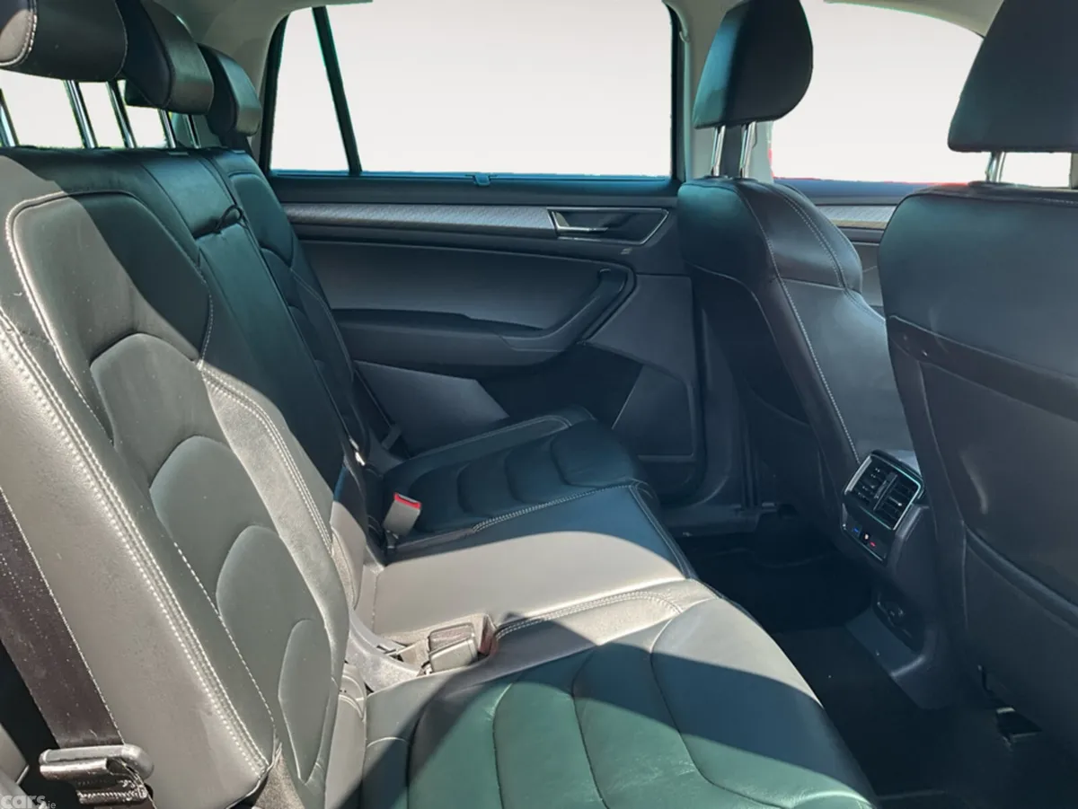 Skoda Kodiaq Estate, Diesel, 2024, Grey