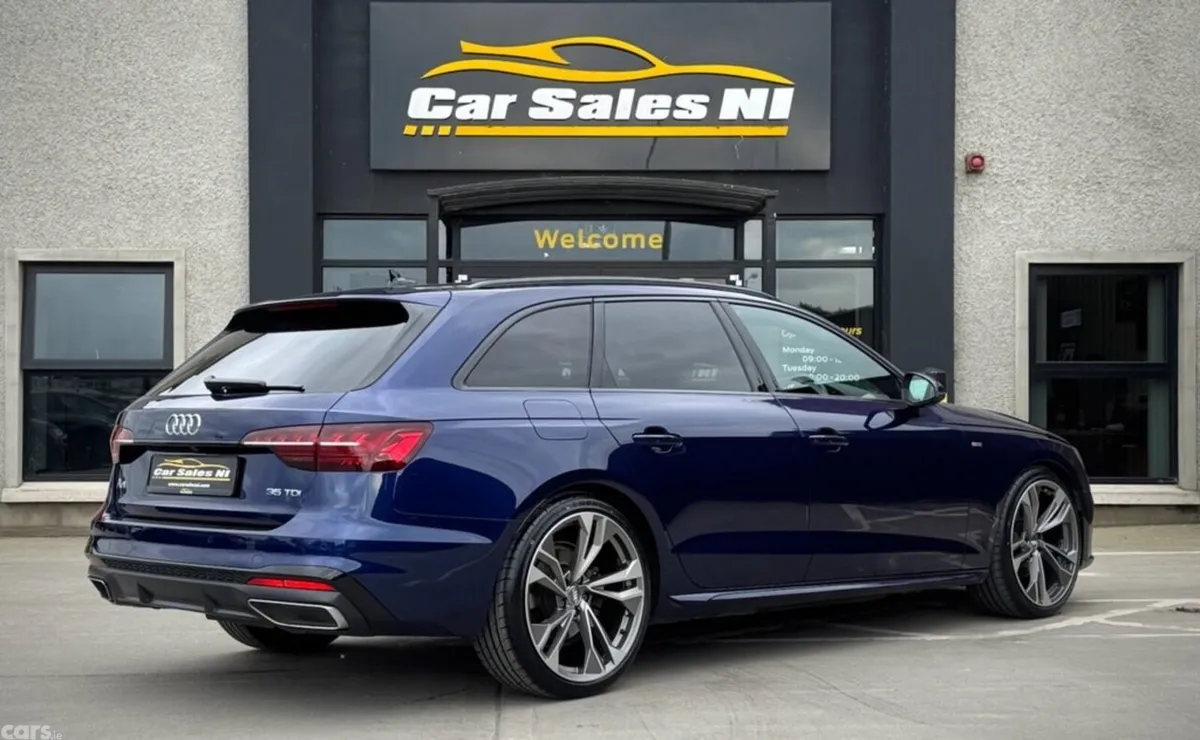 Audi A4 Estate, Diesel Hybrid, 2024, Blue
