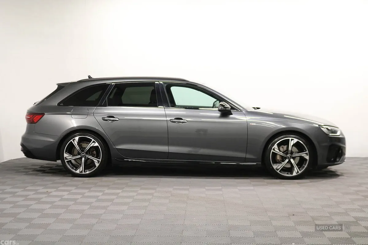 Audi A4 Estate, Diesel, 2023, Grey