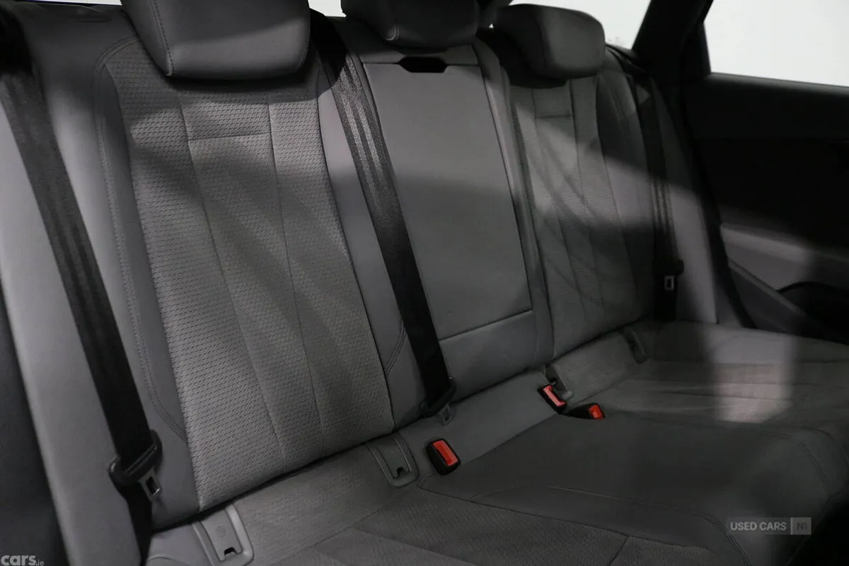 Audi A4 Estate, Diesel, 2023, Grey