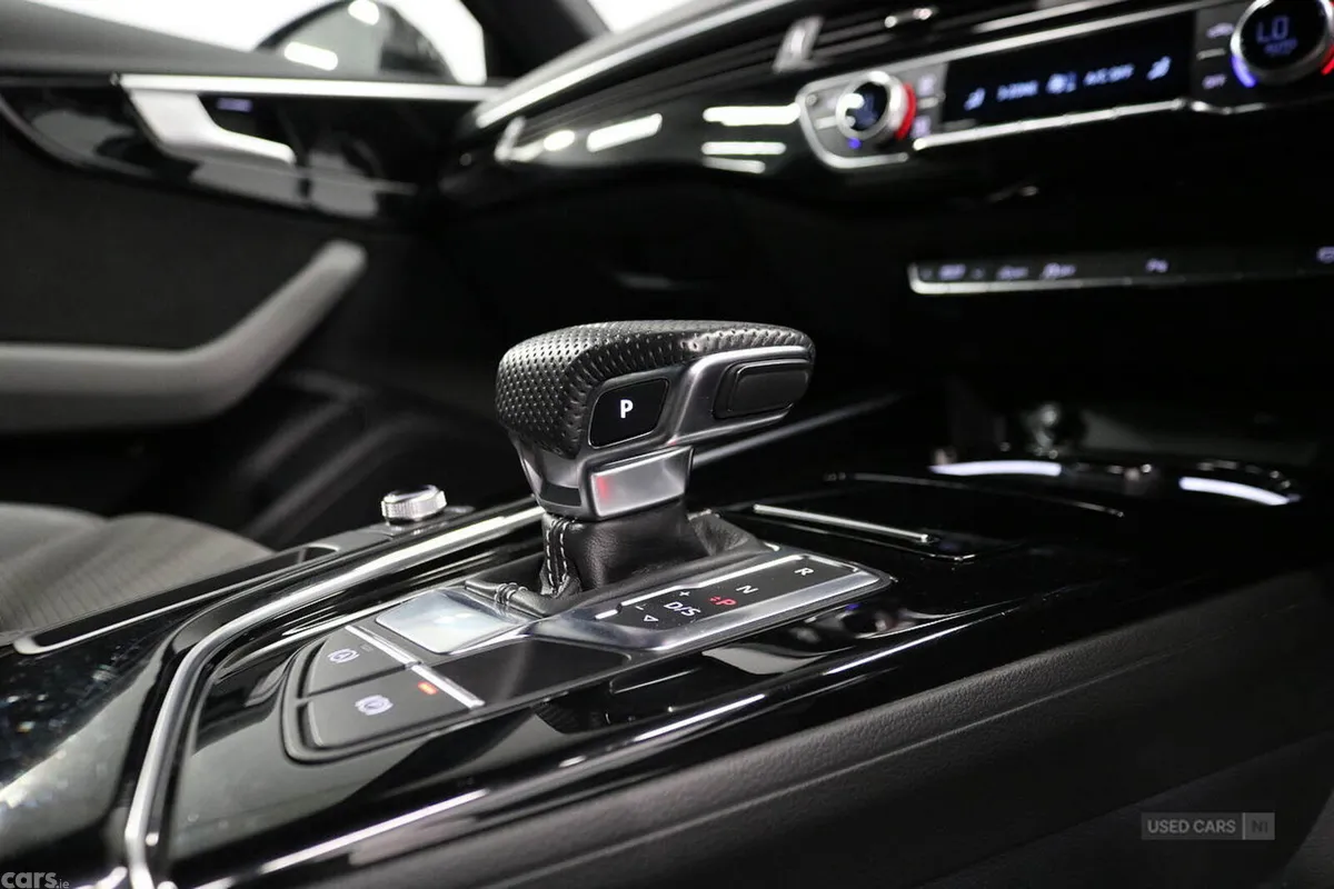 Audi A4 Estate, Diesel, 2023, Grey