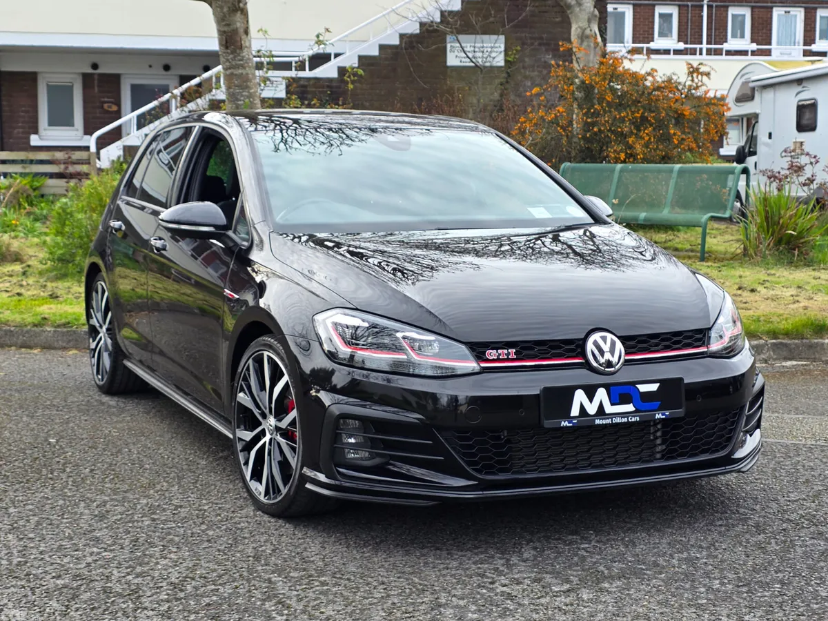 Volkswagen Golf Hatchback, Petrol, 2020, Black