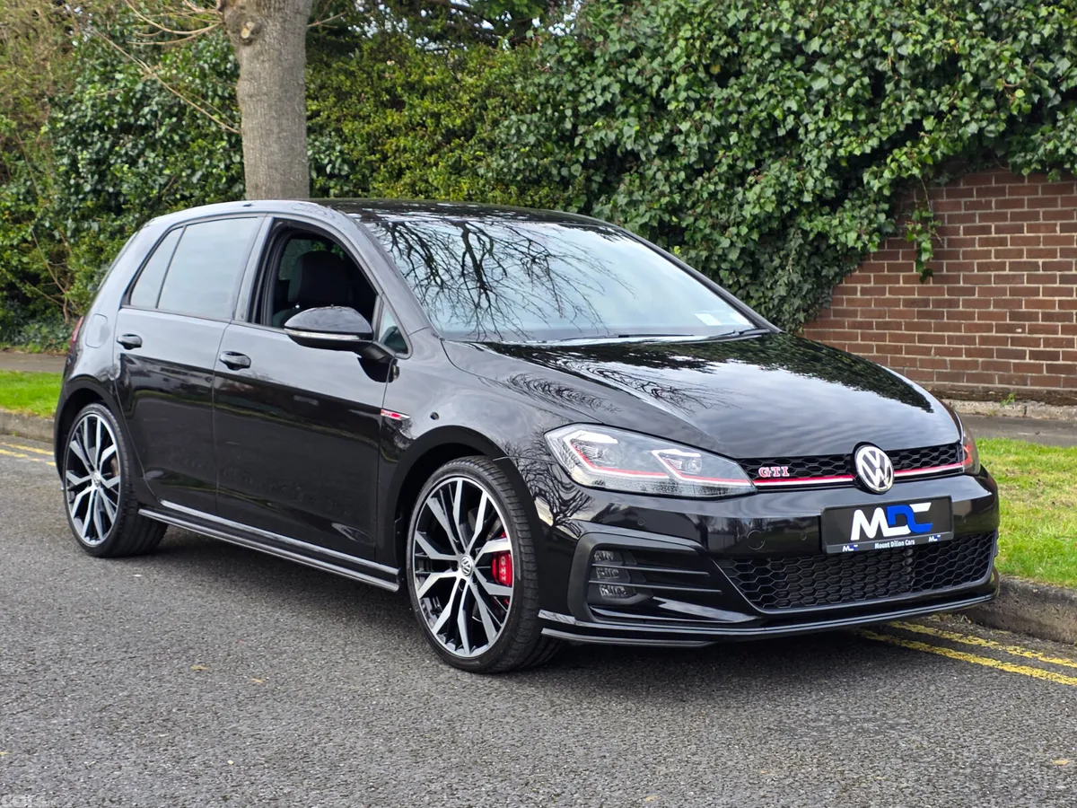 Volkswagen Golf Hatchback, Petrol, 2020, Black