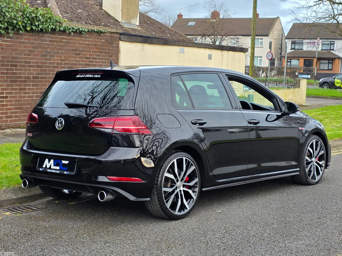 Volkswagen Golf Hatchback, Petrol, 2020, Black