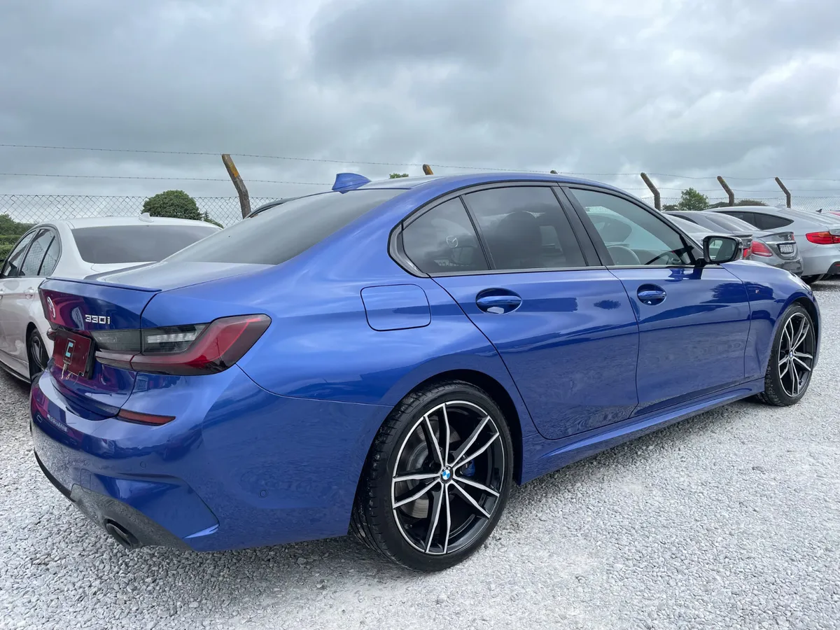 BMW 3-Series Saloon, Petrol, 2019, Blue