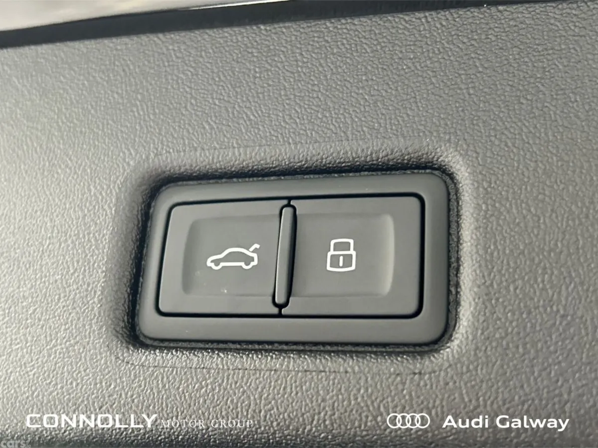 Audi Q5 SUV, Diesel, 2027, Black