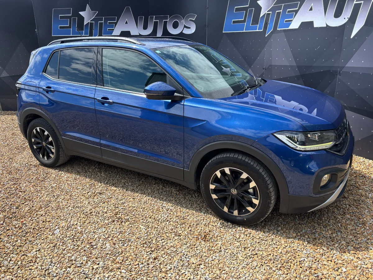 Volkswagen T-Cross Hatchback, Petrol, 2021, Blue
