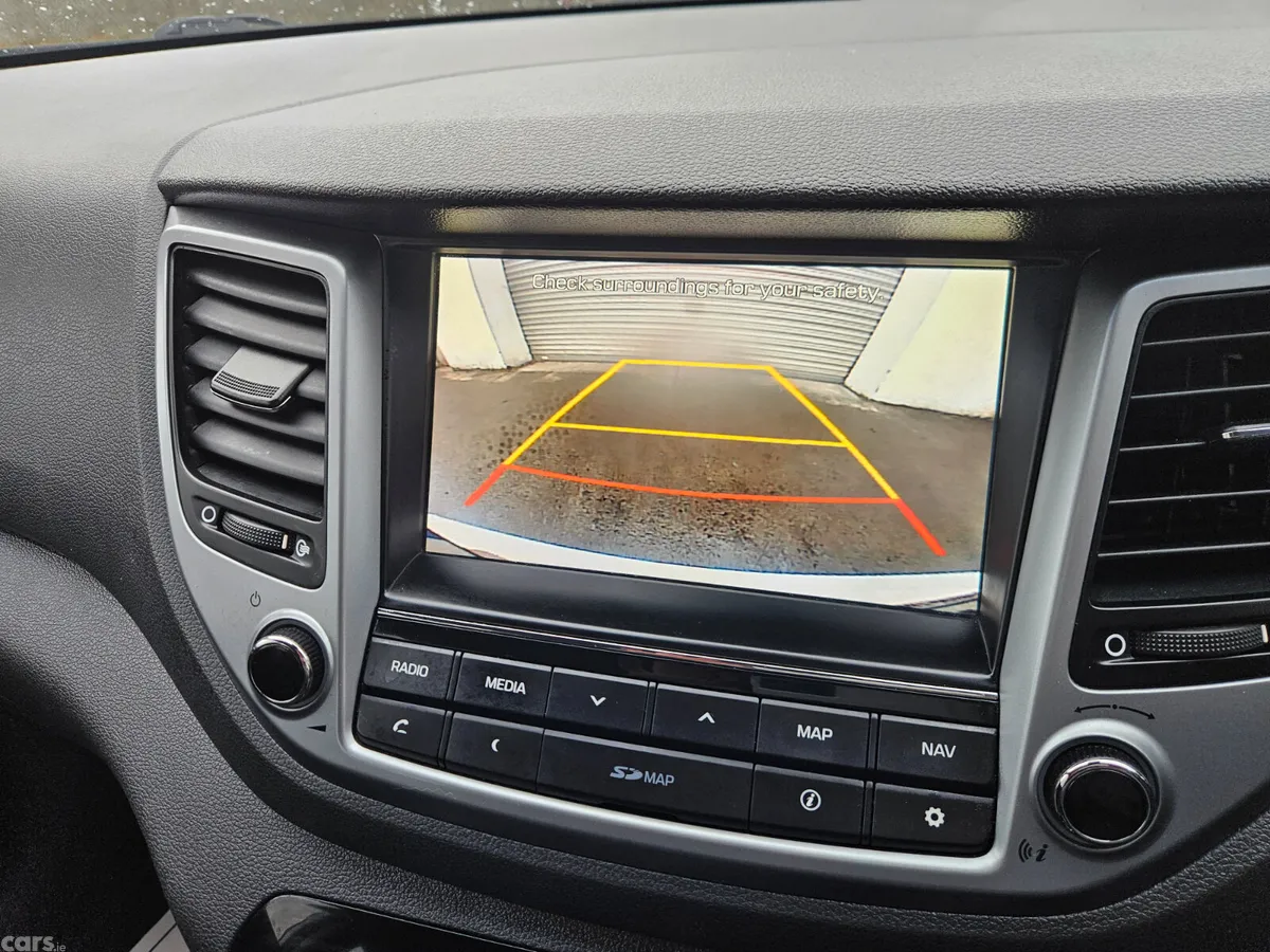 Hyundai Tucson SUV, Diesel, 2016, White