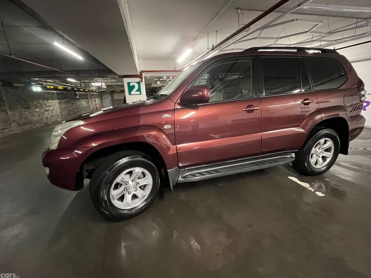 Toyota Land Cruiser SUV, Diesel, 2006, Red