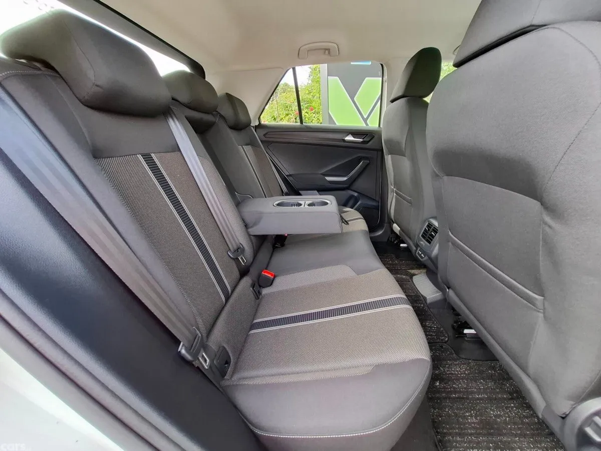 Volkswagen T-Roc SUV, Diesel, 2021, White