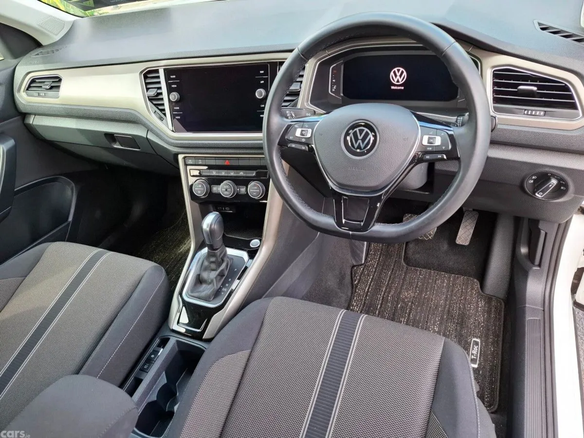 Volkswagen T-Roc SUV, Diesel, 2021, White