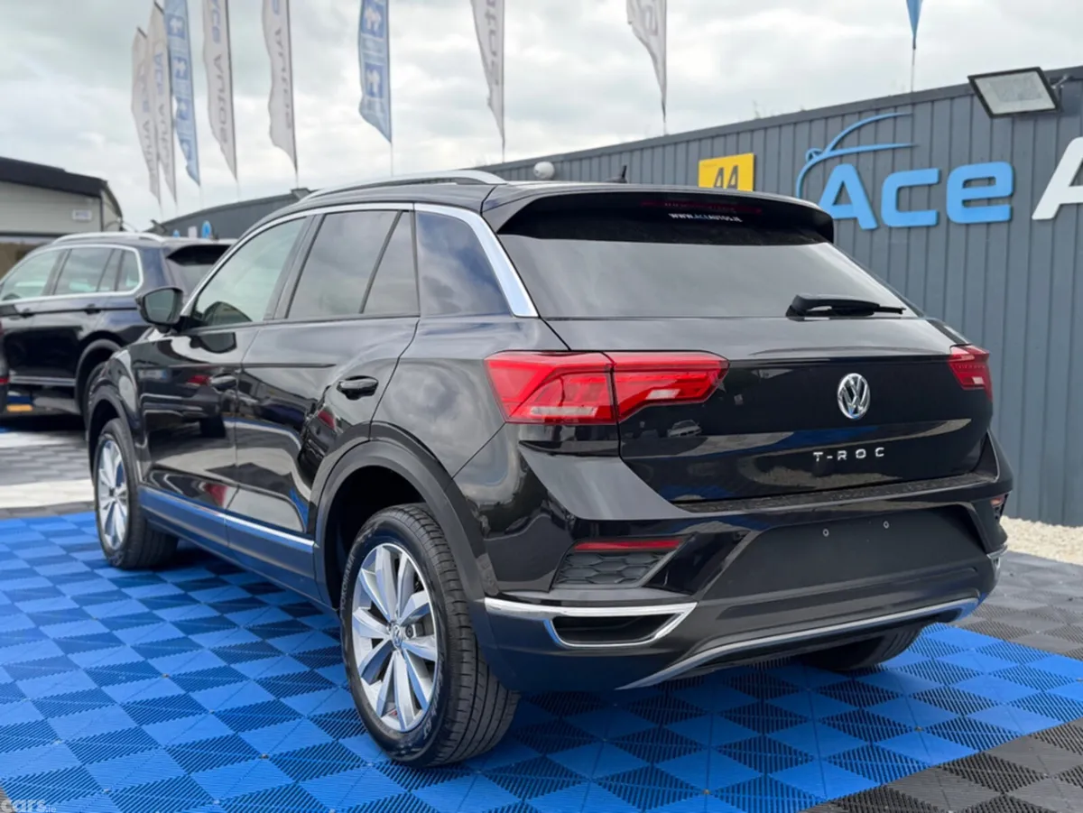 Volkswagen T-Roc SUV, Diesel, 2021, Black