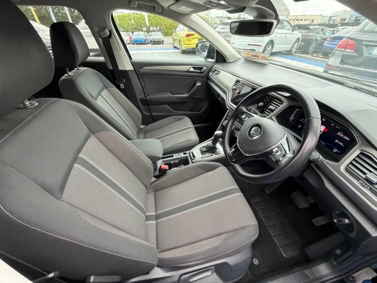 Volkswagen T-Roc SUV, Diesel, 2021, Black