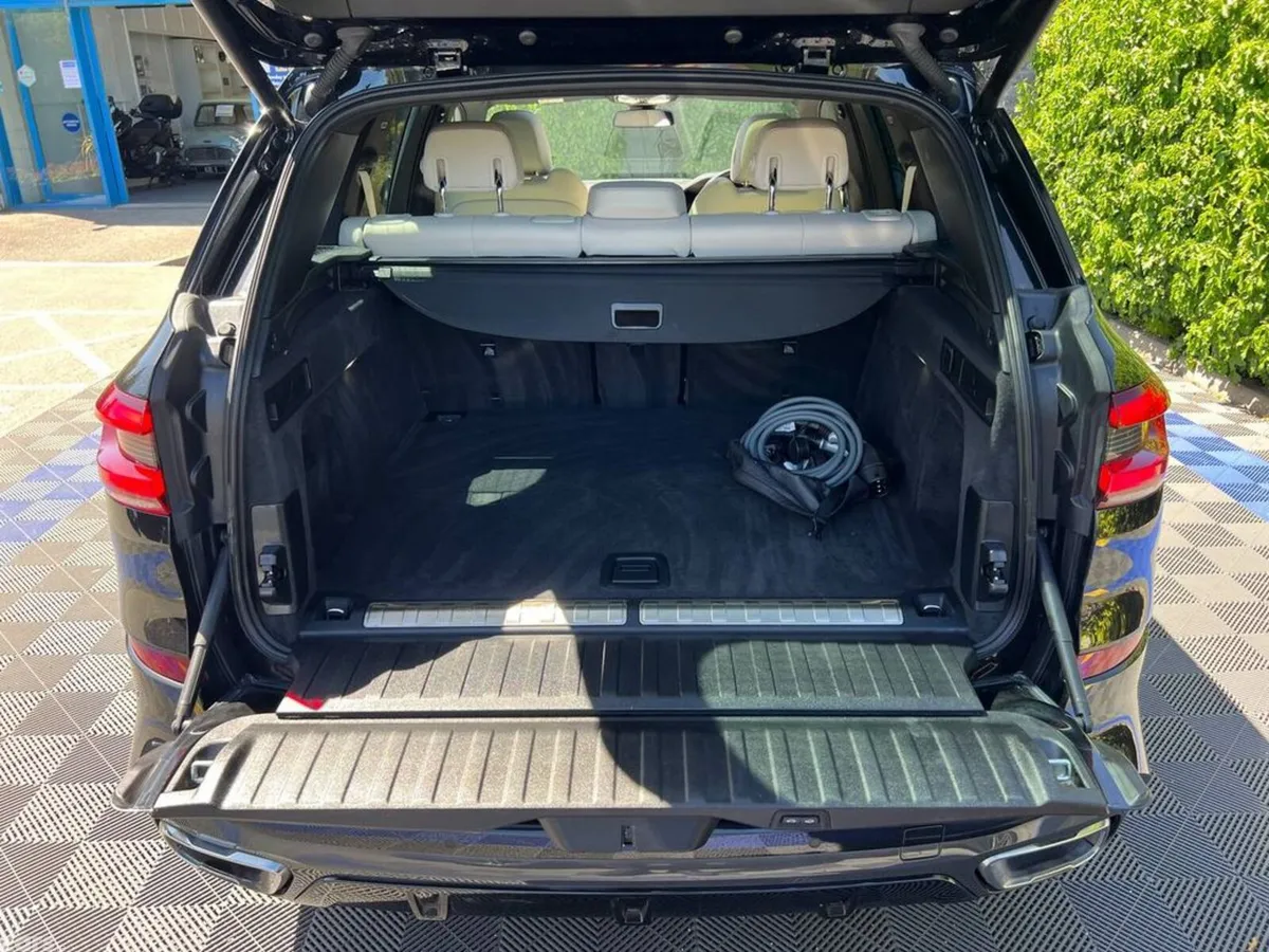 BMW X5 SUV, Petrol Plug-in Hybrid, 2022, Black