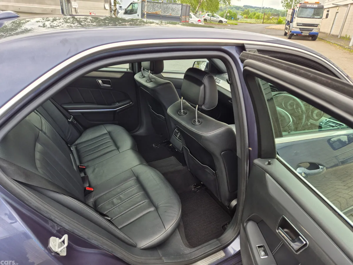 Mercedes-Benz E-Class Saloon, Diesel, 2016, Blue