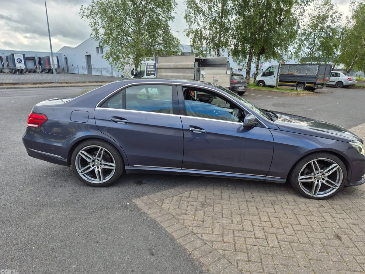 Mercedes-Benz E-Class Saloon, Diesel, 2016, Blue