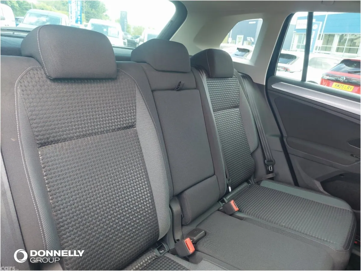 Volkswagen Tiguan Estate, Diesel, 2022, Blue