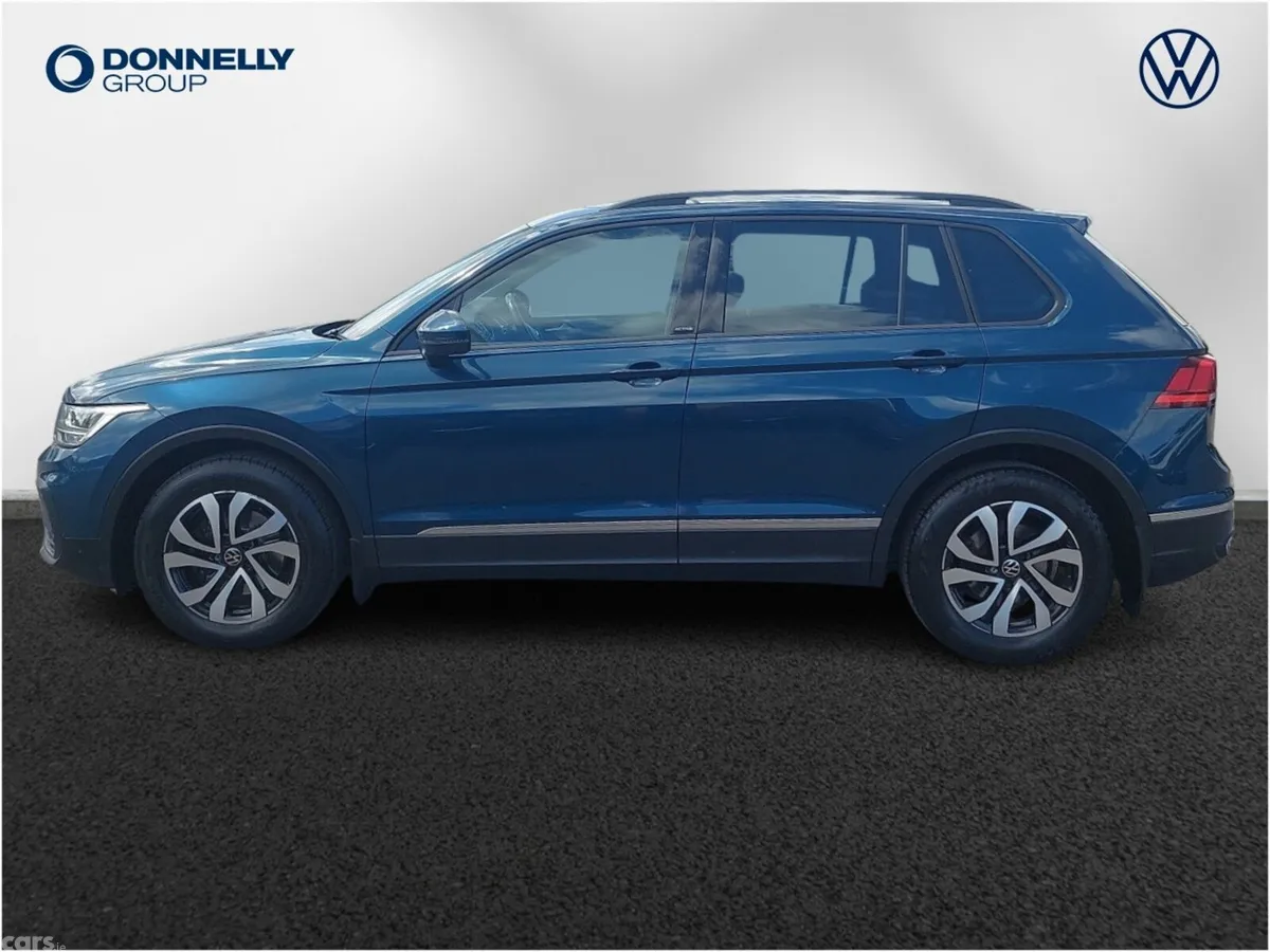 Volkswagen Tiguan Estate, Diesel, 2022, Blue