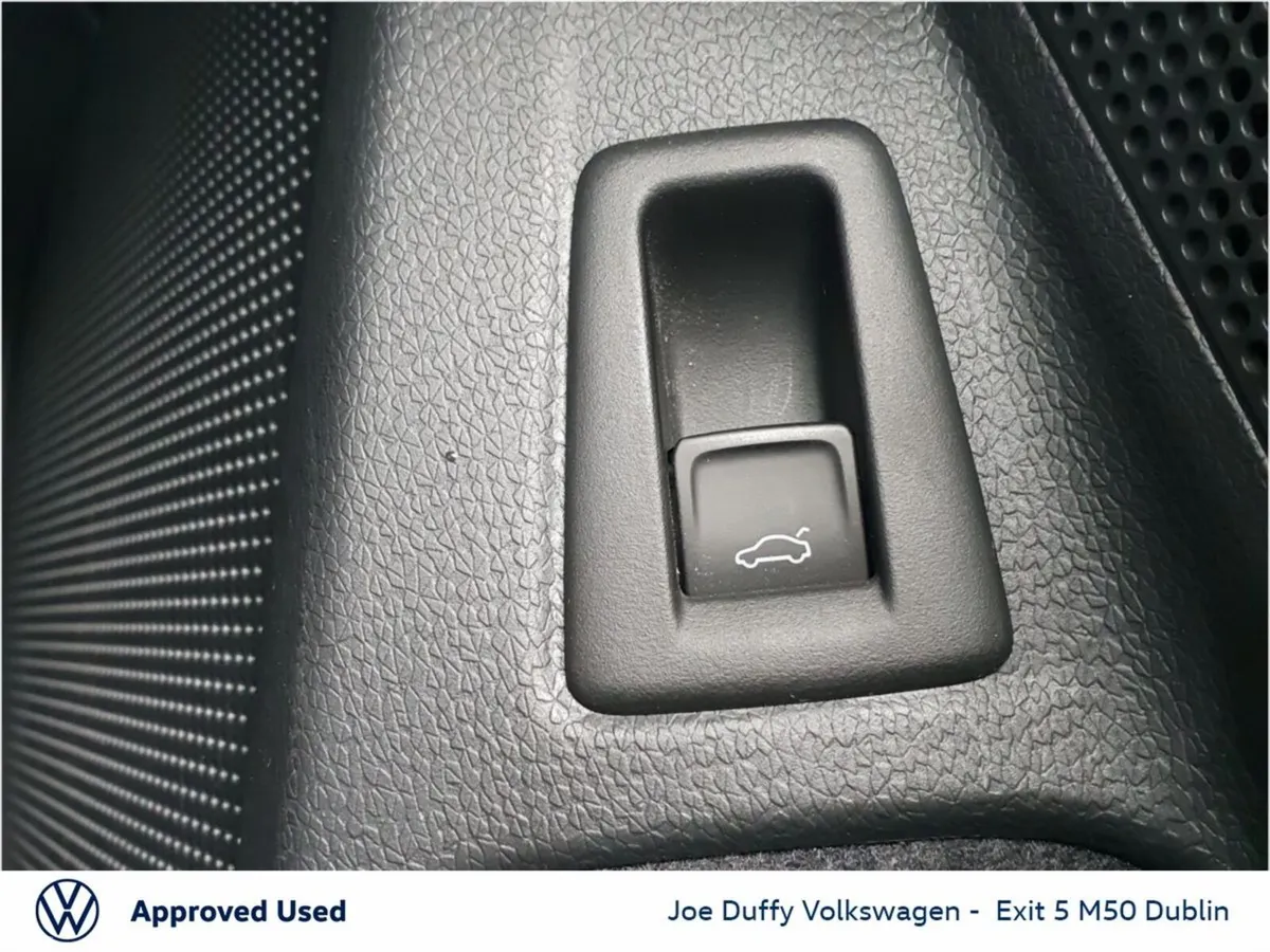 Volkswagen ID.7 Hatchback, Electric, 2024, Grey