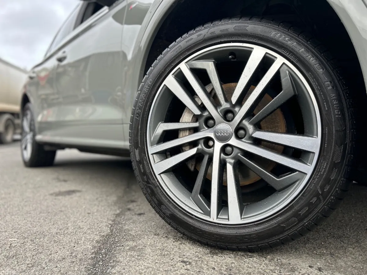 Audi Q5 Estate, Petrol Plug-in Hybrid, 2019, Grey