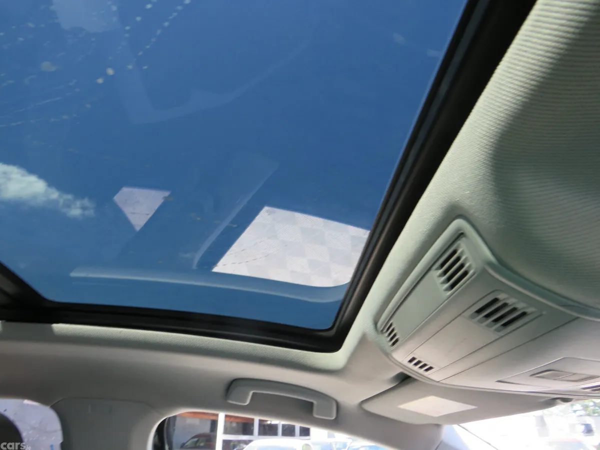 Volkswagen T-Roc 2018 5DR SPORT IN BLACK, Walkinstown