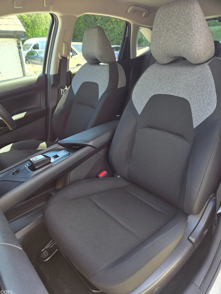 Nissan Note Hatchback, Petrol Plug-in Hybrid, 2022, Silver