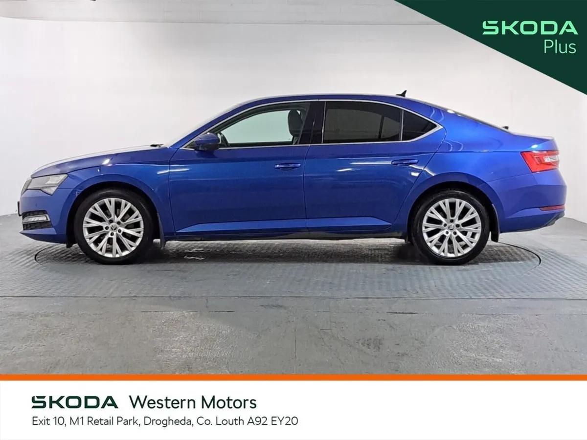 Skoda Superb Saloon, Diesel, 2024, Blue