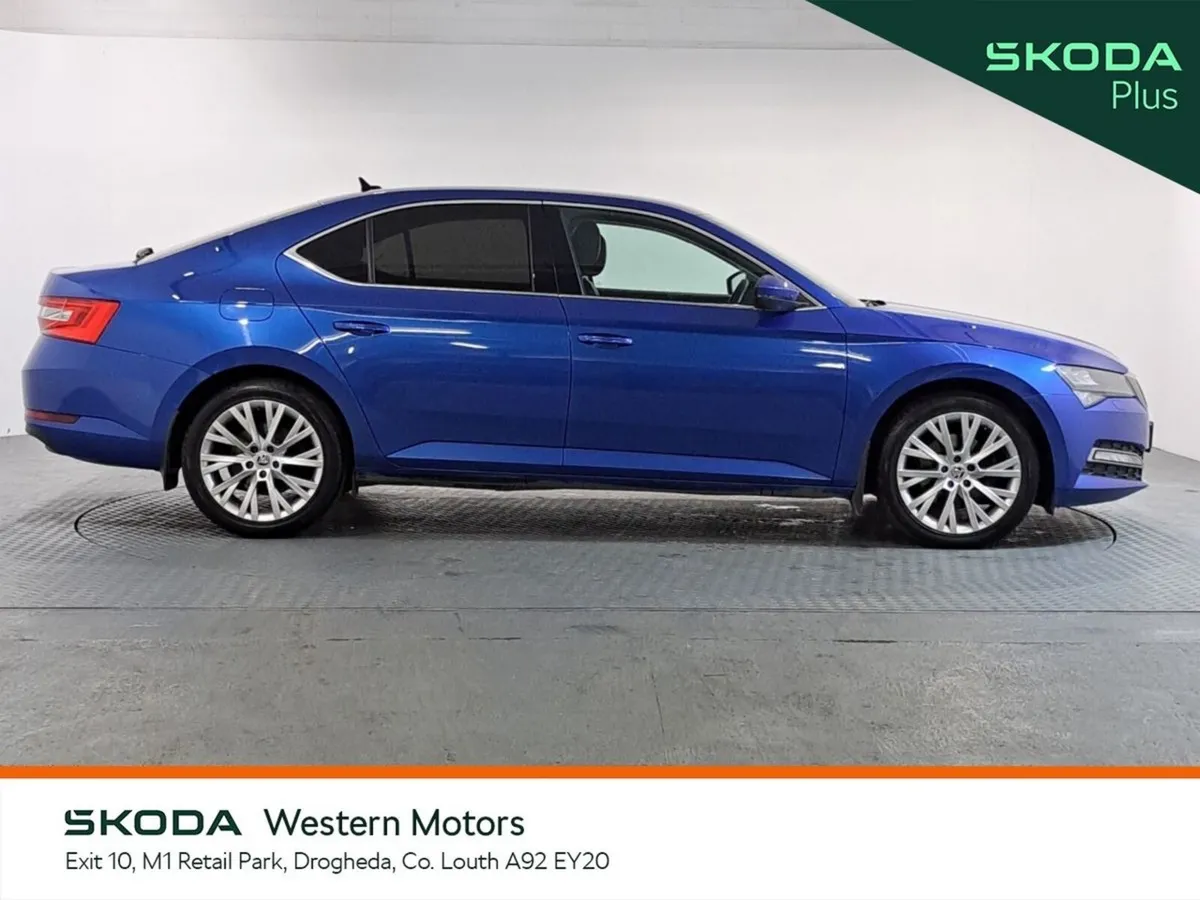 Skoda Superb Saloon, Diesel, 2024, Blue