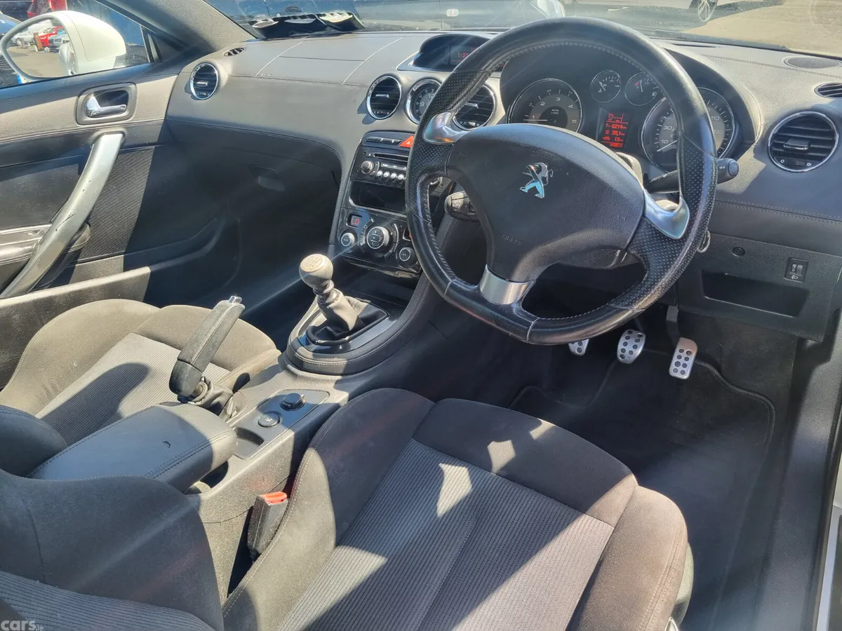 Peugeot RCZ Coupe, Diesel, 2013, White