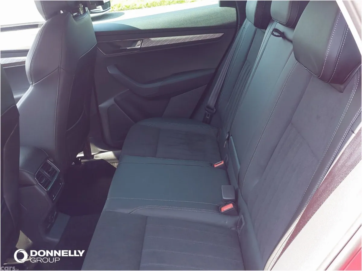 Skoda Karoq Estate, Petrol, 2025, Red