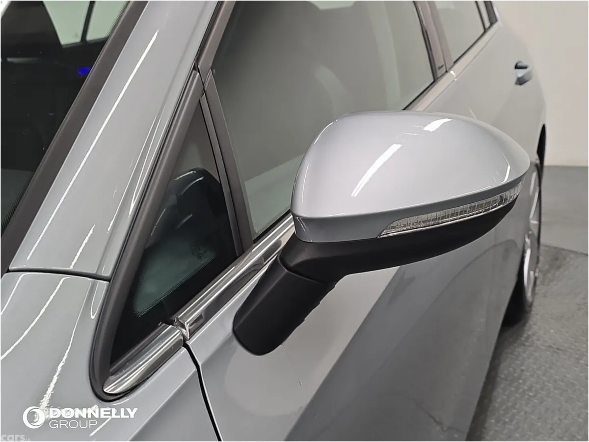 Volkswagen Golf Hatchback, Petrol, 2025, Silver