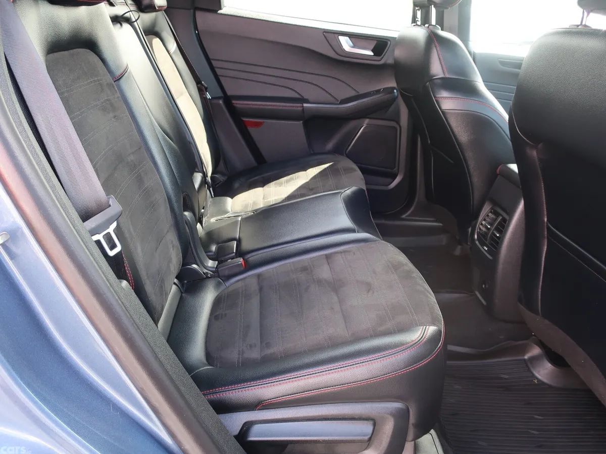 Ford Kuga SUV, Petrol Plug-in Hybrid, 2024, Blue
