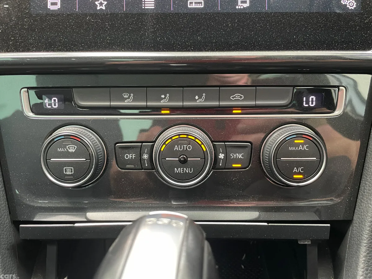 Volkswagen Golf Hatchback, Petrol, 2019, White