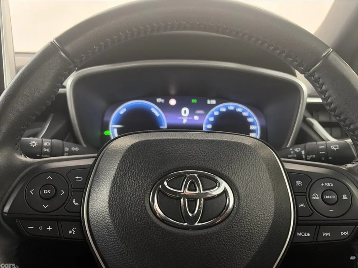 Toyota Corolla Cross SUV, Petrol Hybrid, 2024, Grey