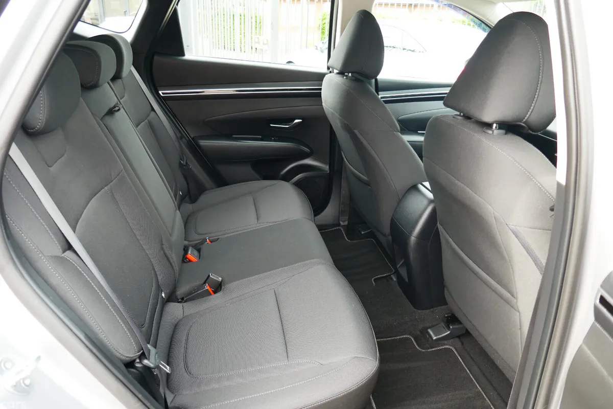 Hyundai Tucson SUV, Petrol Plug-in Hybrid, 2021, Grey